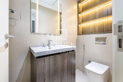 Apartment in Business Bay, Dubai 1 bedroom, 71.35 sq.m. № 129273 - photo 2