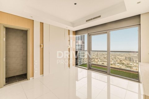 Apartment in Paramount Tower Hotel & Residences, Business Bay, Dubai 2 bedrooms, 119.84 sq.m. № 129274 - photo 6