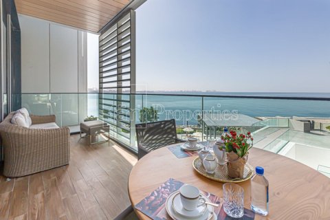 Apartment in Dubai 2 bedrooms, 138.2 sq.m. № 59055 - photo 1