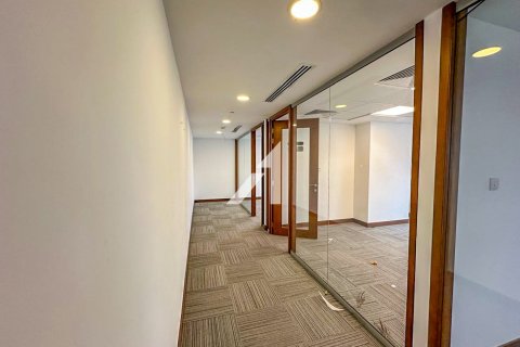 Office in Sheikh Zayed Road, Dubai 145 sq.m. № 101450 - photo 7