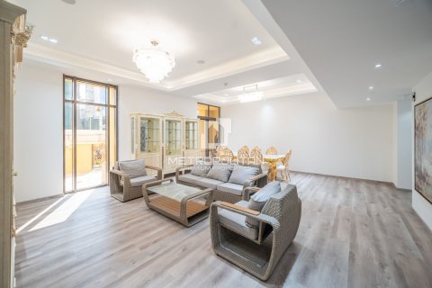 Apartment in Sadaf, Jumeirah Beach Residence, Dubai 3 bedrooms, 350 sq.m. № 73805 - photo 1