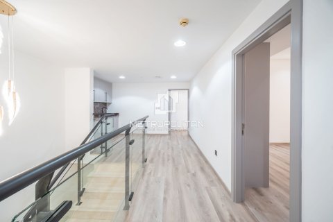 Apartment in Sadaf, Jumeirah Beach Residence, Dubai 3 bedrooms, 350 sq.m. № 73805 - photo 13