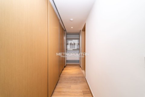 Снять в аренду виллу в Al Furjan, Дубай: 4 спальни, 357м², № 73814 - фото 26