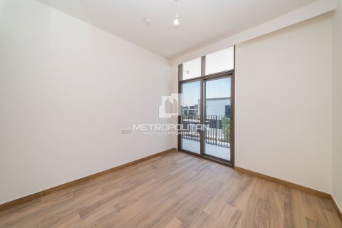 Снять в аренду виллу в Al Furjan, Дубай: 4 спальни, 357м², № 73814 - фото 9