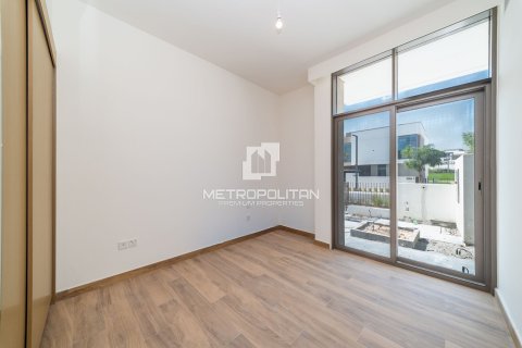 Снять в аренду виллу в Al Furjan, Дубай: 4 спальни, 357м², № 73814 - фото 3