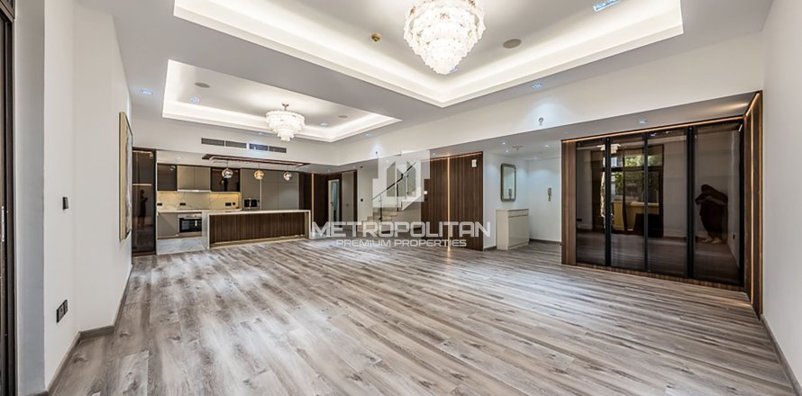 Apartment in Sadaf, Jumeirah Beach Residence, Dubai 3 bedrooms, 322 sq.m. № 73813