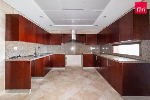 Appartement à Dubai, 2 chambres, 182.1 m², № 141745 - photo 17