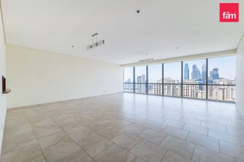Appartement à Dubai, 2 chambres, 182.1 m², № 141745