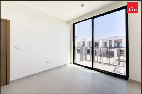 فيلا في دبي 4 غرف نوم, 351.7 م² رقم 112802 - صورة 3