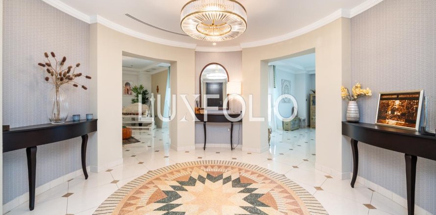 Penthouse in Dubai Marina, Dubai 5 bedrooms, 5093 sq.m. № 46027
