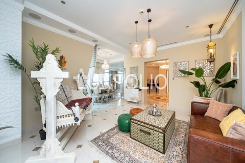 Penthouse in Dubai Marina, Dubai 5 bedrooms, 5093 sq.m. № 46027 - photo 4