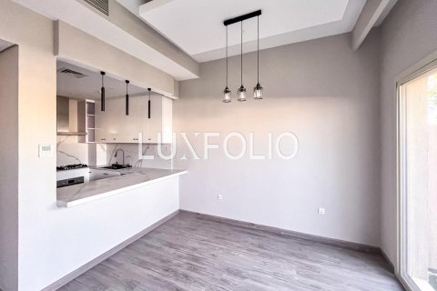 Townhouse in Al Andalus, Jumeirah Golf Estates, Dubai 2 bedrooms, 152 sq.m. № 46026 - photo 4