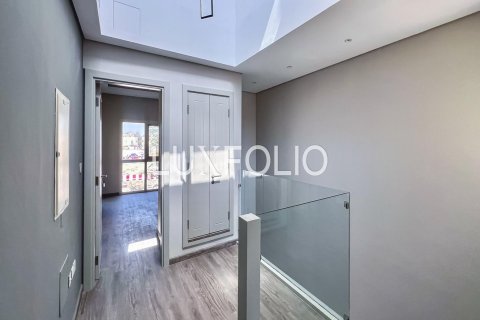 Townhouse in Al Andalus, Jumeirah Golf Estates, Dubai 2 bedrooms, 152 sq.m. № 46026 - photo 6
