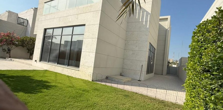 Вилла в Al Furjan, Дубай, 4 спальни, 611.3м², № 71615