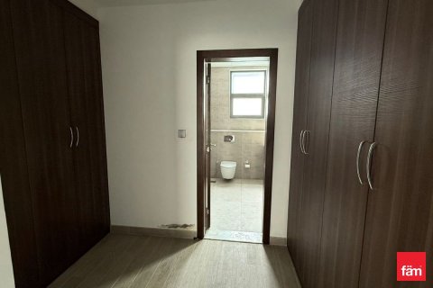 Villa in Al Furjan, Dubai 4 bedrooms, 611.3 sq.m. № 71615 - photo 7