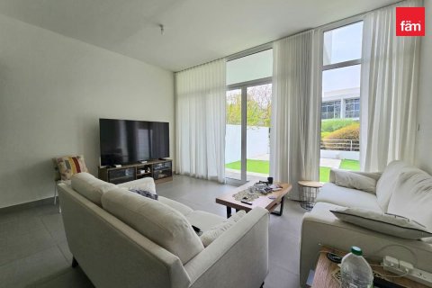 Townhouse in Dubai 3 bedrooms, 197.6 sq.m. № 135323