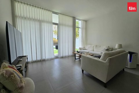 Townhouse in Dubai 3 bedrooms, 197.6 sq.m. № 135323 - photo 13