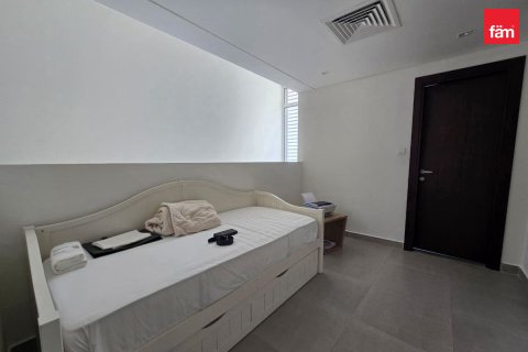 Townhouse in Dubai 3 bedrooms, 197.6 sq.m. № 135323 - photo 11