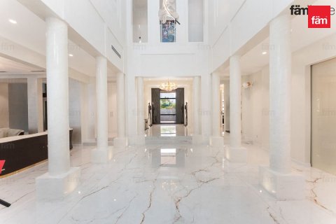 فيلا في البراري, دبي 2392.4 م² رقم 135318 - صورة 1