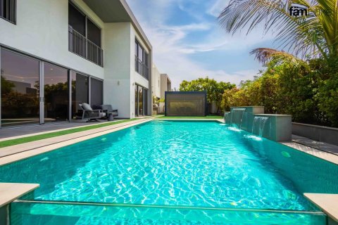 Villa in Dubai Hills Estate, Dubai 5 bedrooms, 609.4 sq.m. № 135325 - photo 27