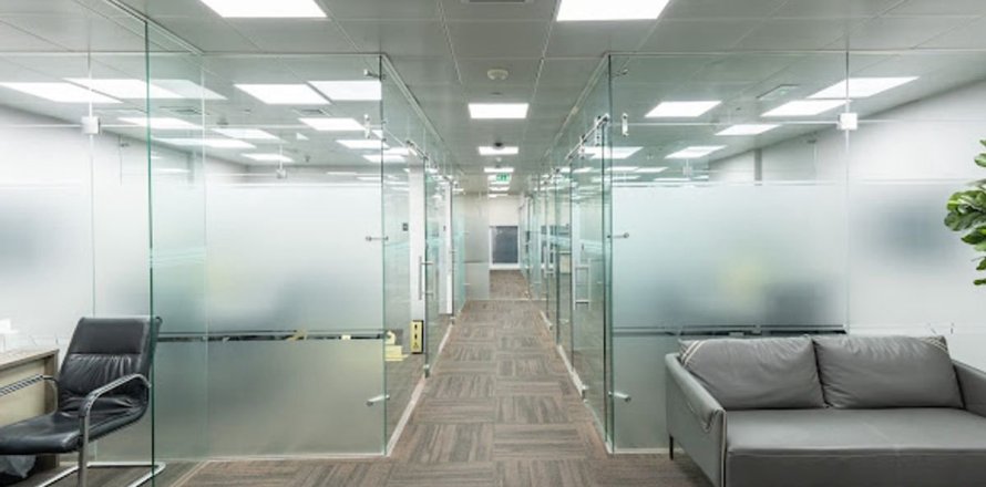 Офис в Бизнес-Бэе, Дубай, 434.4м², № 96438