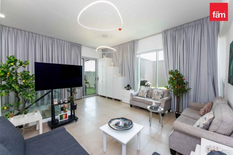 Appartement à Al Furjan, Dubai, 2 chambres, 215.1 m², № 40385 - photo 4