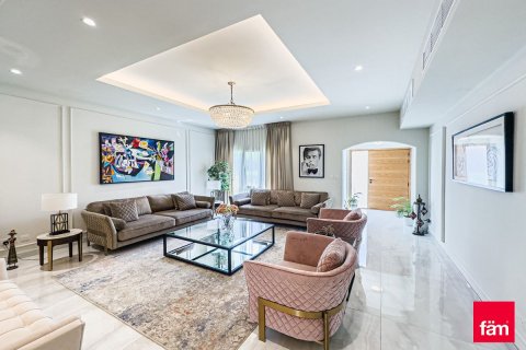 Villa à Dubai, 4 chambres, 560.4 m², № 40380 - photo 27