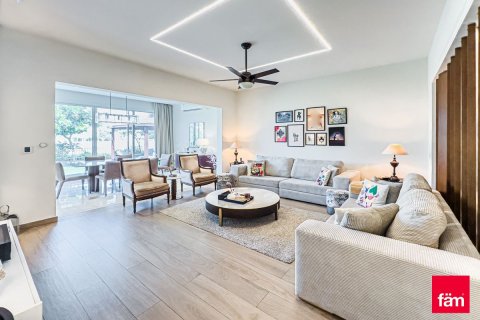 Villa à Dubai, 4 chambres, 560.4 m², № 40380 - photo 22