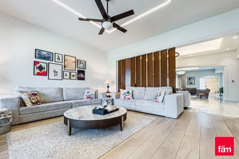 Villa à Dubai, 4 chambres, 560.4 m², № 40380 - photo 24