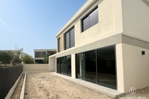 Villa in Dubai 4 bedrooms, 377.4 sq.m. № 42806 - photo 22