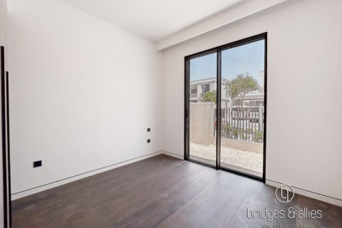 Villa en Dubai, 4 dormitorios, 377.4 m², № 42809 - foto 11