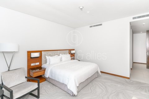 Apartamento en The Hills, Dubai, 2 dormitorios, 155.8 m², № 42808 - foto 15