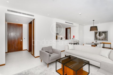 Apartamento en The Hills, Dubai, 2 dormitorios, 155.8 m², № 42808 - foto 3