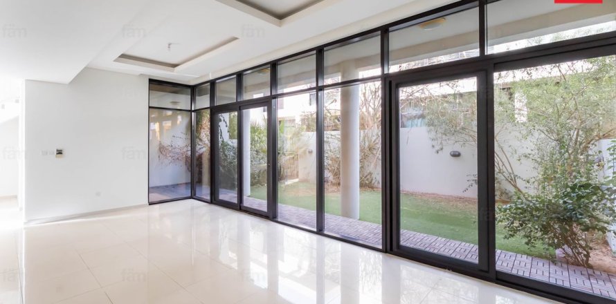 Maison de ville à Dubai, 3 chambres, 251.2 m², № 59590