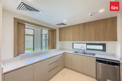 Villa in Dubai 4 bedrooms, 323.6 sq.m. № 59591 - photo 12