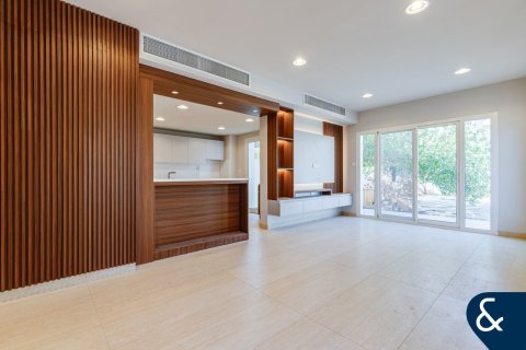 Villa en The Springs, Dubai, 3 dormitorios, 210 m², № 75544 - foto 3