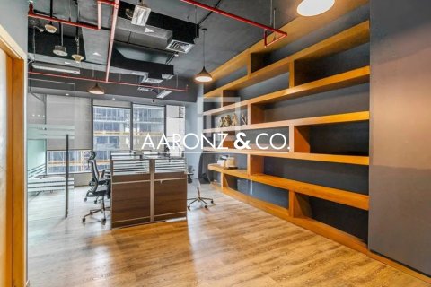 Bureau à Business Bay, Dubai, 69.7 m², № 78482 - photo 3