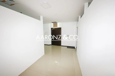 Bureau à Business Bay, Dubai, 145.8 m², № 78483 - photo 1