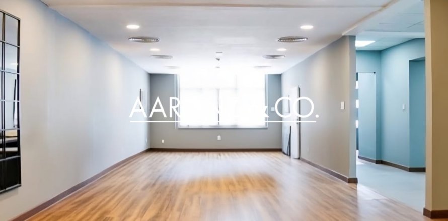 Bureau à Dubai Marina, Dubai, 344.1 m², № 78479