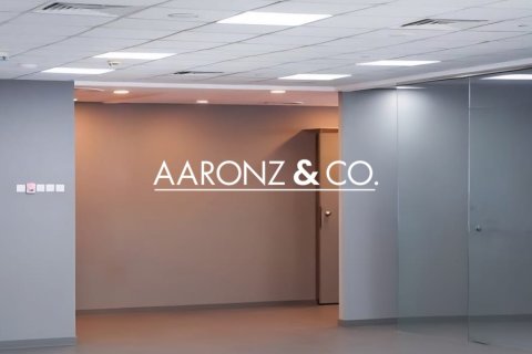 Bureau à Dubai Marina, Dubai, 344.1 m², № 78479 - photo 4