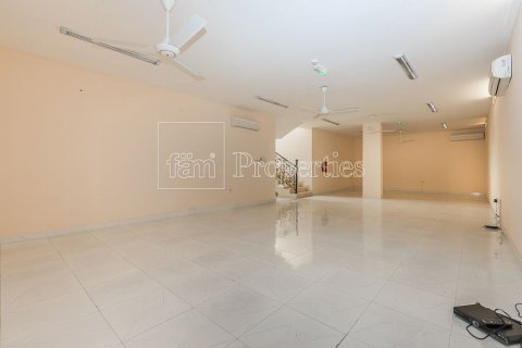 Villa à Dubai, 6 chambres, 555 m², № 100339 - photo 7