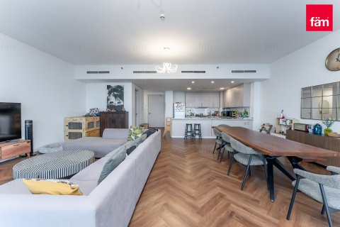 Apartment in Al Furjan, Dubai 3 bedrooms, 244 sq.m. № 100330 - photo 9