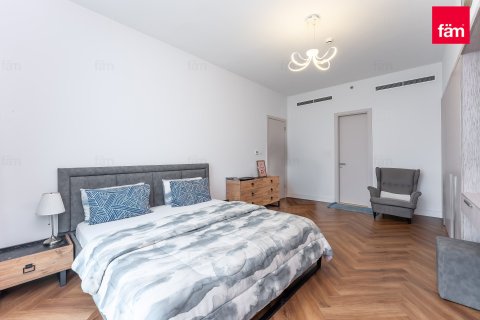 Apartment in Al Furjan, Dubai 3 bedrooms, 244 sq.m. № 100330 - photo 12