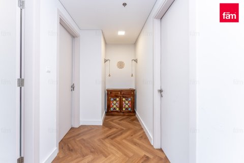 Apartment in Al Furjan, Dubai 3 bedrooms, 244 sq.m. № 100330 - photo 5