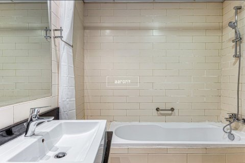 Apartment in Dubai Marina, Dubai 2 bedrooms, 108.5 sq.m. № 18726 - photo 7