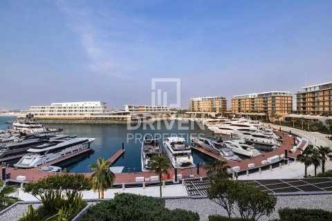 Купить квартиру в Jumeirah Bay Island, Джумейра, Дубай: 3 спальни, 251м², № 18728 - фото 24