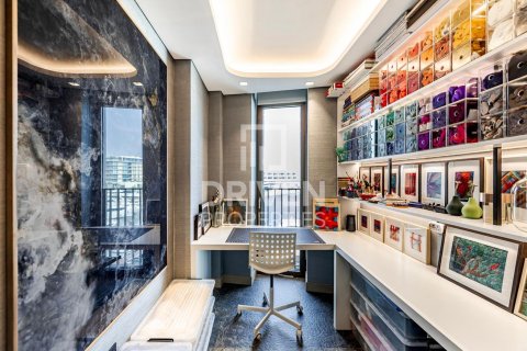 Купить квартиру в Jumeirah Bay Island, Джумейра, Дубай: 3 спальни, 251м², № 18728 - фото 11