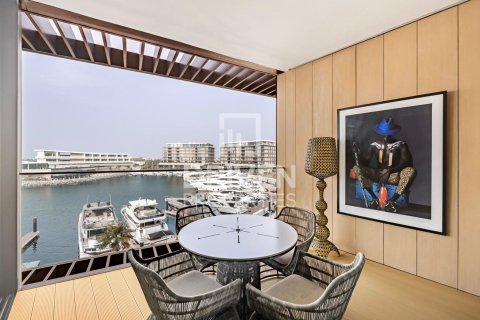 Купить квартиру в Jumeirah Bay Island, Джумейра, Дубай: 3 спальни, 251м², № 18728 - фото 25