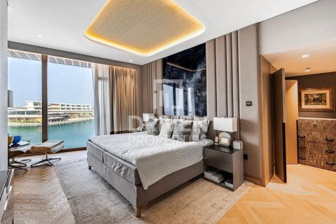 Купить квартиру в Jumeirah Bay Island, Джумейра, Дубай: 3 спальни, 251м², № 18728 - фото 13