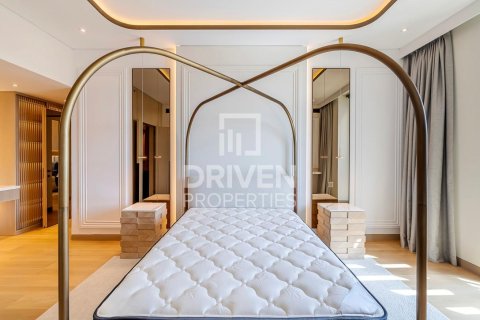 Купить квартиру в Jumeirah Bay Island, Джумейра, Дубай: 2 спальни, 209м², № 18729 - фото 19